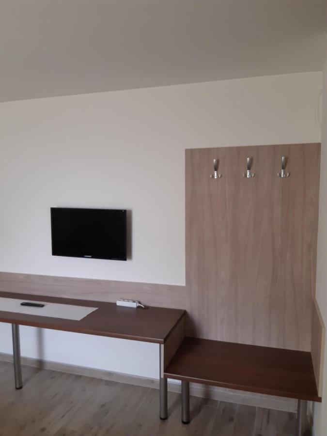 M47 Vendeghaz-Airport Hotel Debrecen Bagian luar foto
