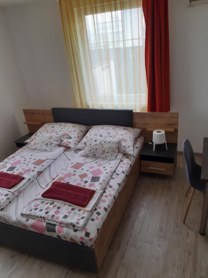 M47 Vendeghaz-Airport Hotel Debrecen Bagian luar foto
